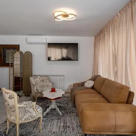 Vilă Mountain Volta Lič