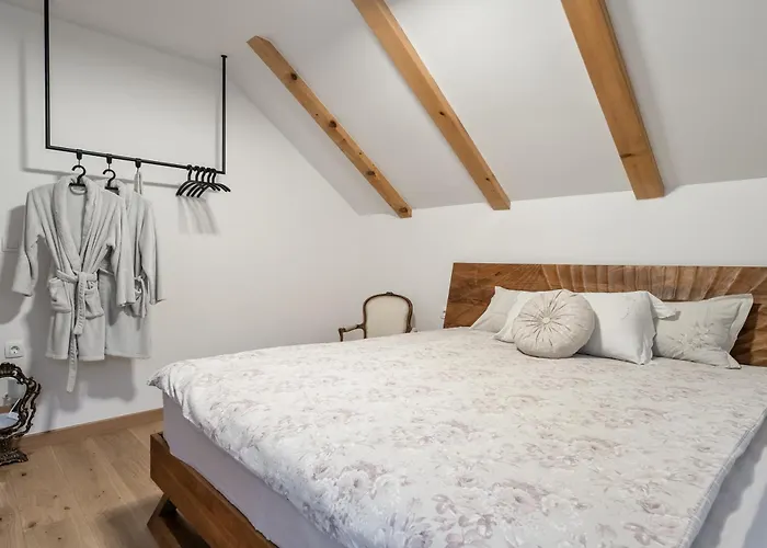 Mountain Volta Villa Lič