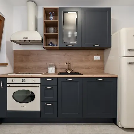 فيلة Mountain Volta Lič