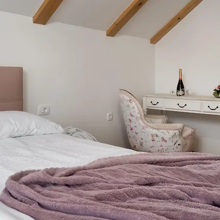 فيلة Mountain Volta Lič